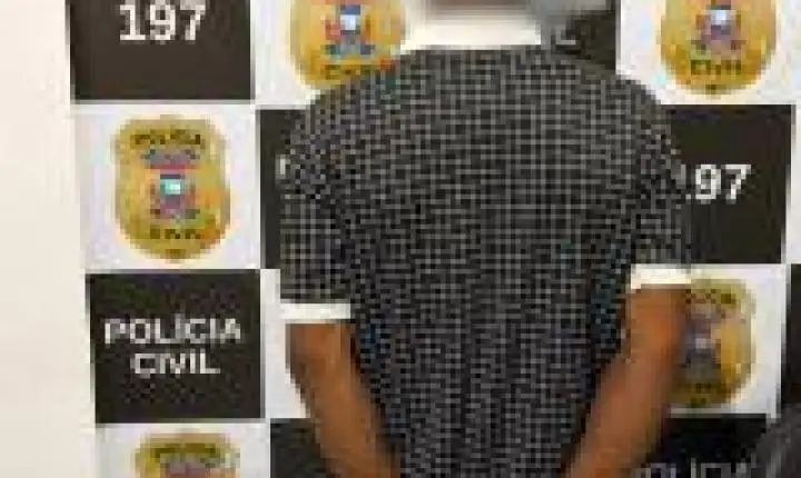 Suspeito de estuprar mulher é preso escondido embaixo de cama da mãe.